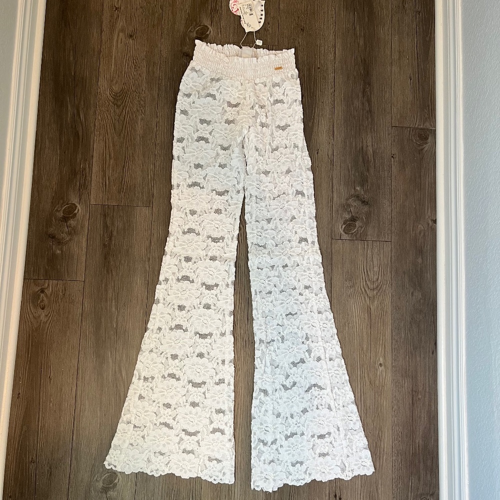 Beach Bunny Cover Up Lace Pant
